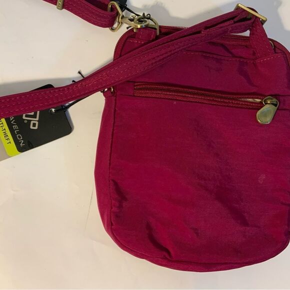 Travelon Anti-Theft signature Small Red Crossbody Bag NWT - Picture 10 of 14